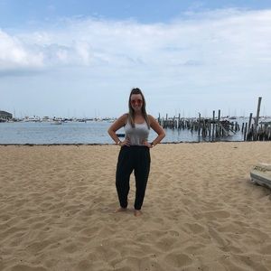 Meet your Posher, Izzy